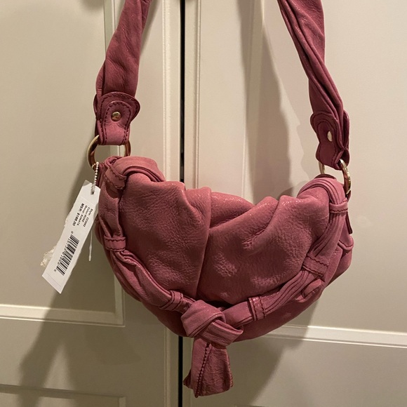 This is a NWT shimmery pink leather shoulder bag by Corso Como Crossbody Purse - Picture 10 of 11